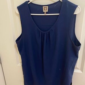 Ann Klein navy sleeveless gathered shirt